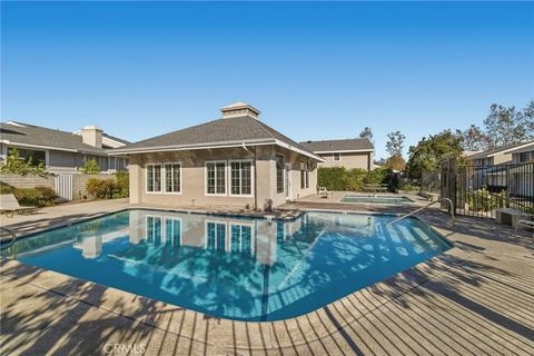 Tiny photo for 25136 Marci Way, Valencia, CA 91355 (MLS # SR25264049)