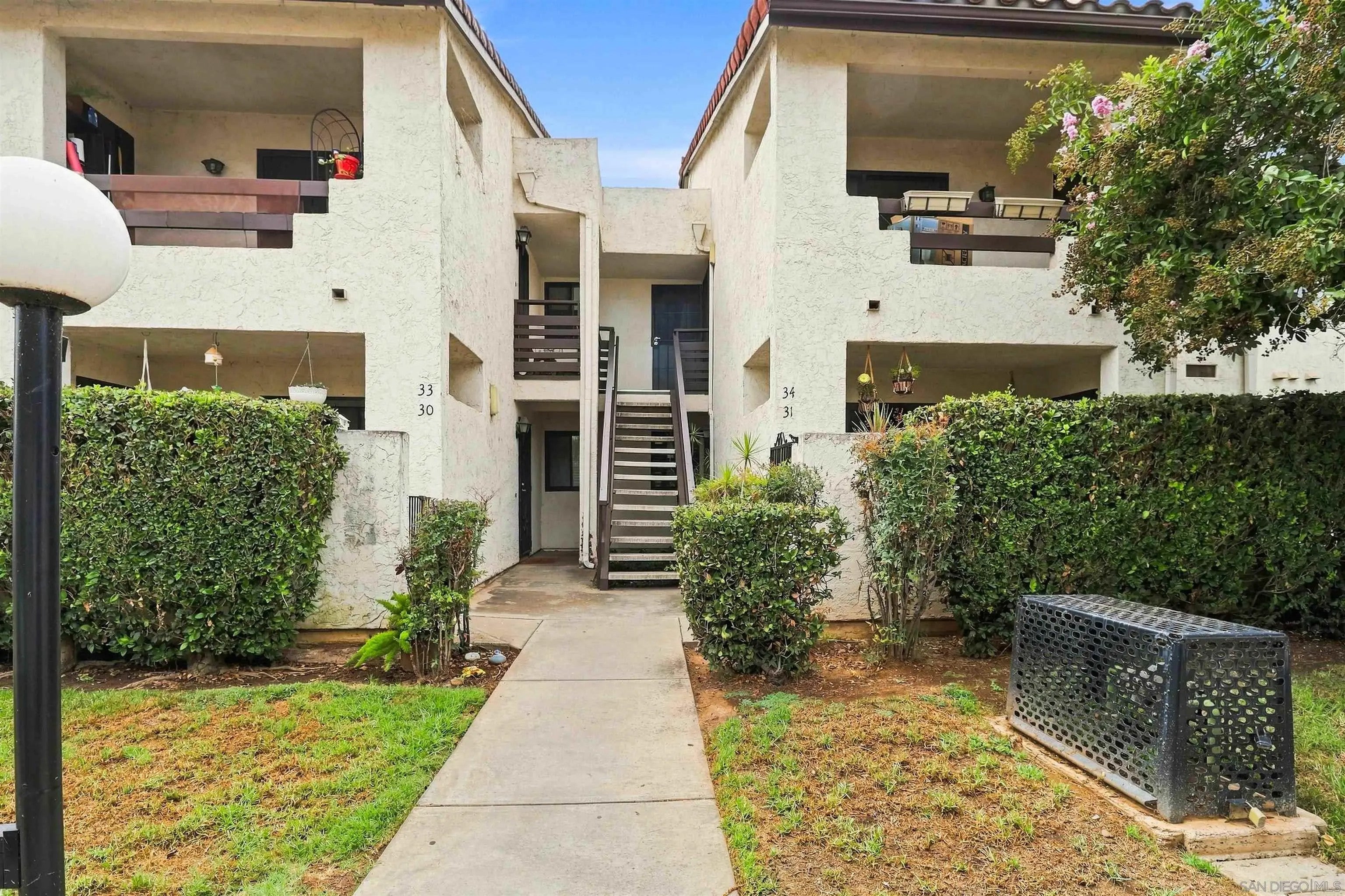 2425 Cranston Dr. 34