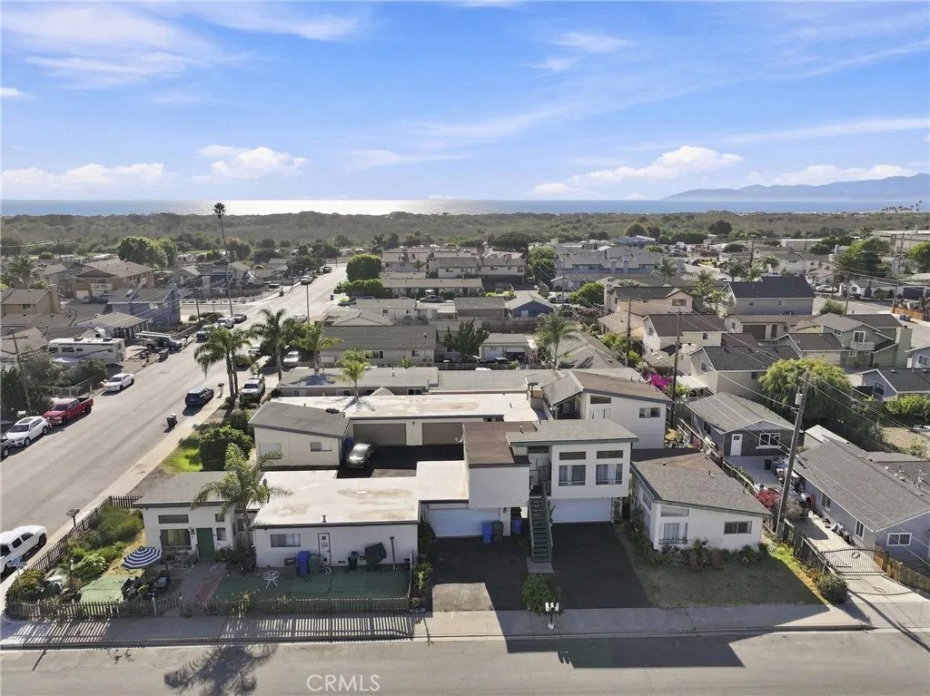 590 S 6th