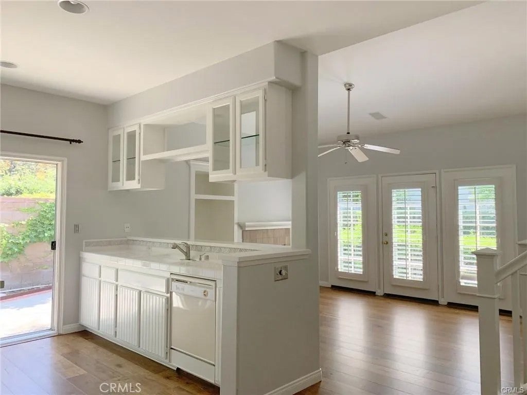 Photo of 126 Winslow Lane, Irvine, CA 92620 (MLS # OC26194589)