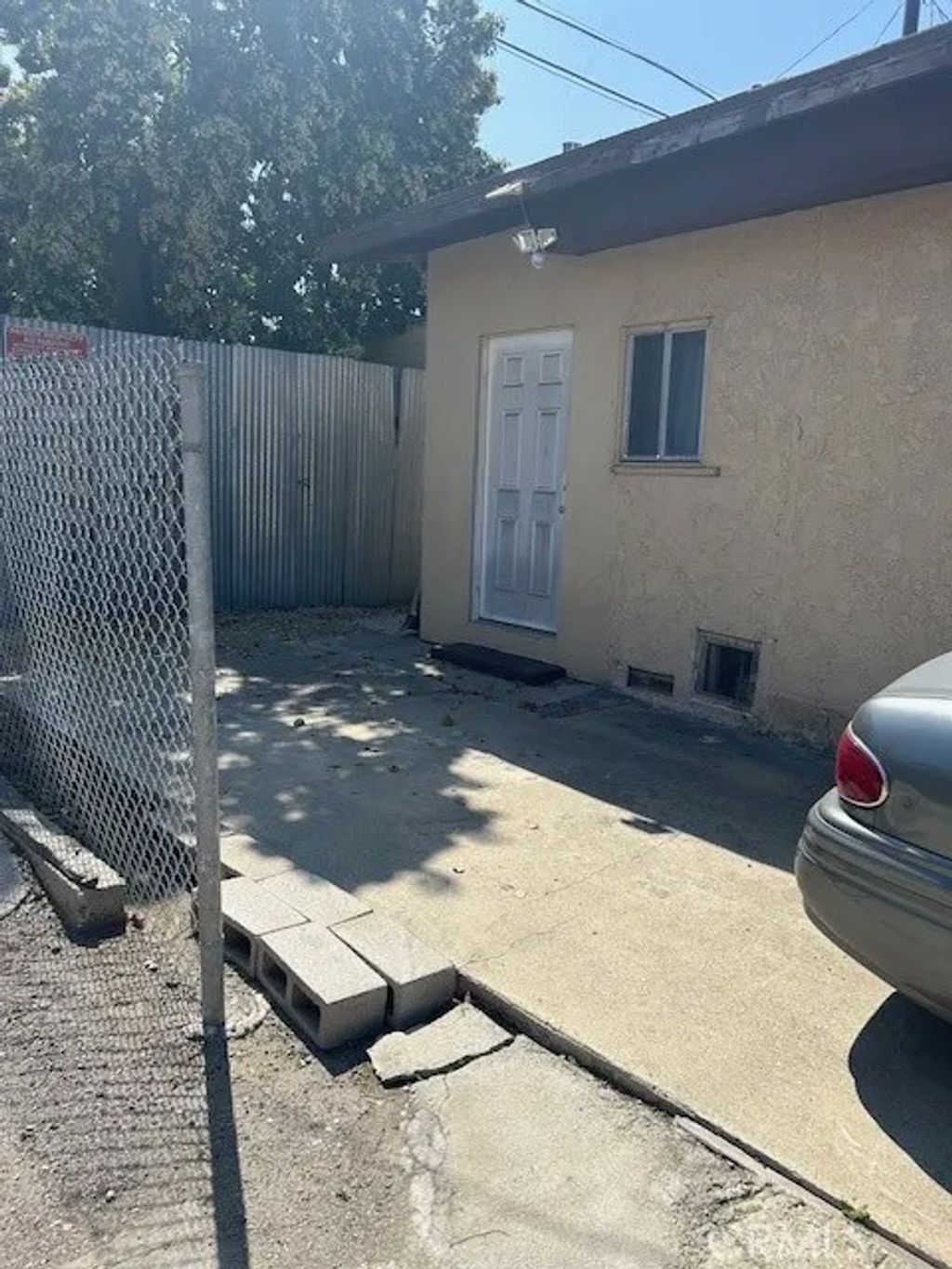 Photo of 164 W 84th, Los Angeles, CA 90003 (MLS # WS26054003)