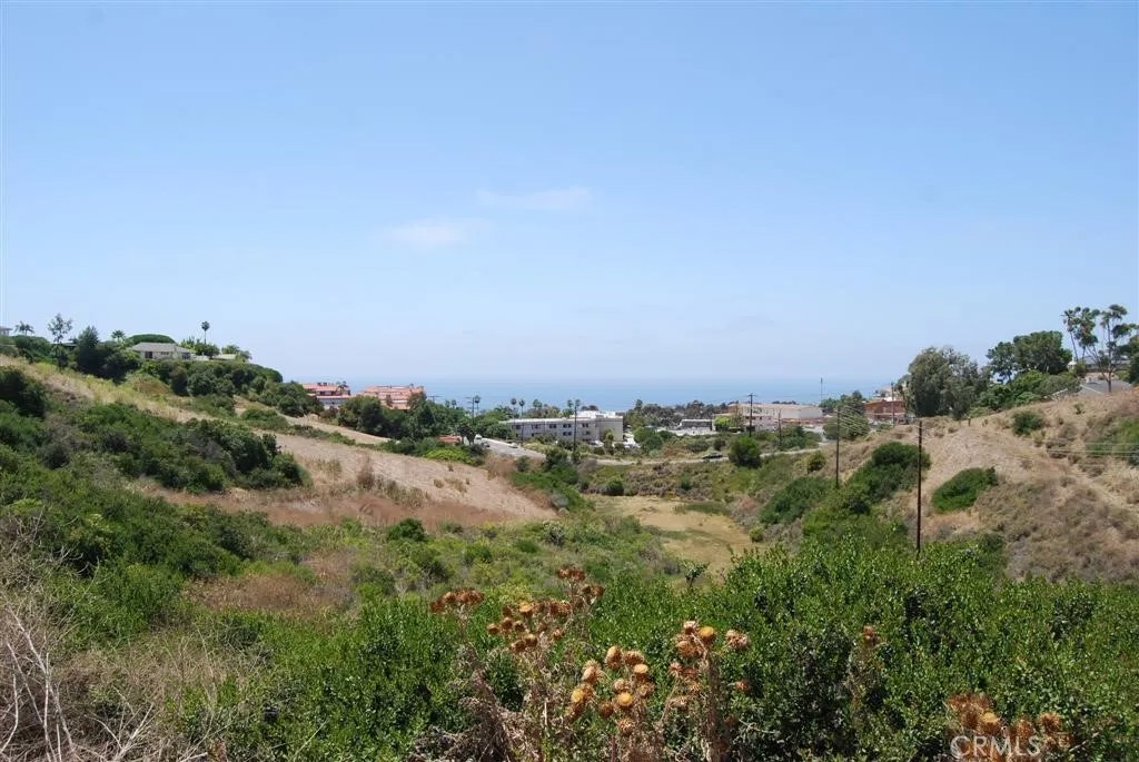 170 AVENIDA PRESIDIO