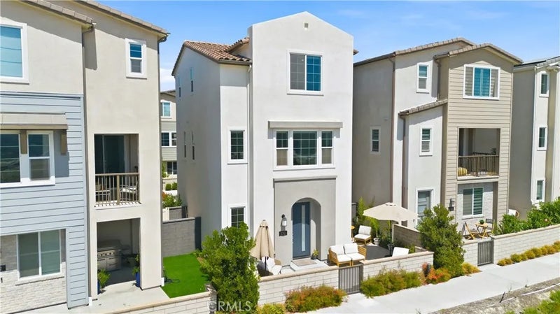 232 Heartland Way