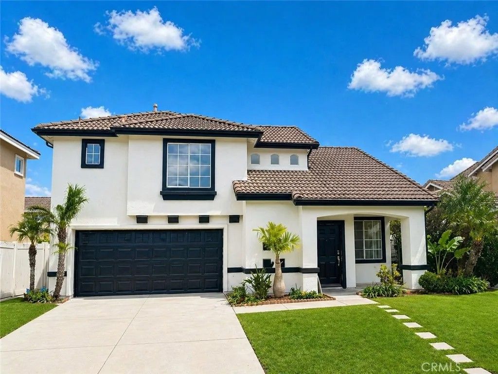 Photo of 5 Chatri Circle, Lake Forest, CA 92610 (MLS # OC26091276)