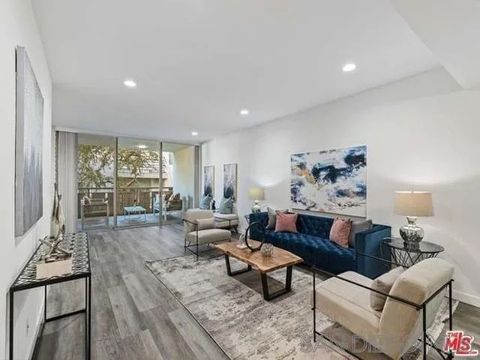 Photo of 11044 Ophir Dr #506, Los Angeles, CA 90024 (MLS # 250043245)