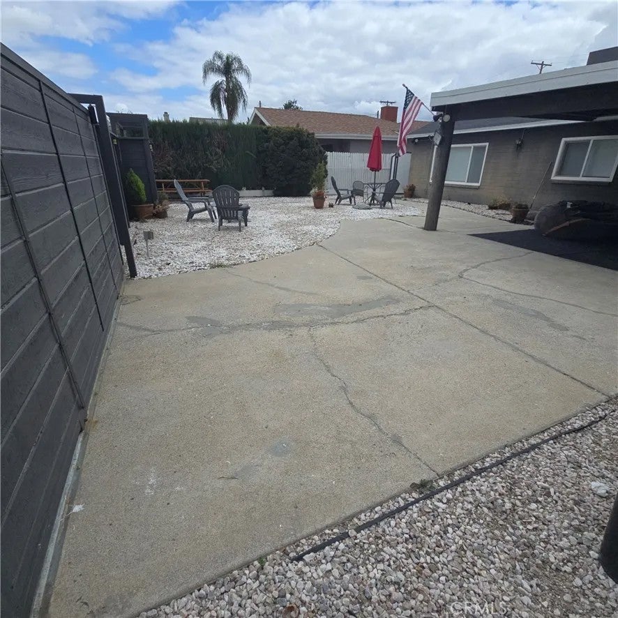 Photo of 6704 Rhea AVE, Reseda, CA 91335 (MLS # SR26123690)