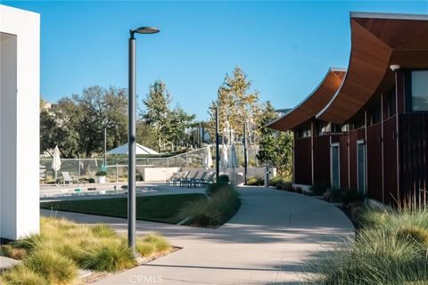 Tiny photo for 27410 N Merlin Place #101, Valencia, CA 91381 (MLS # PI25252894)