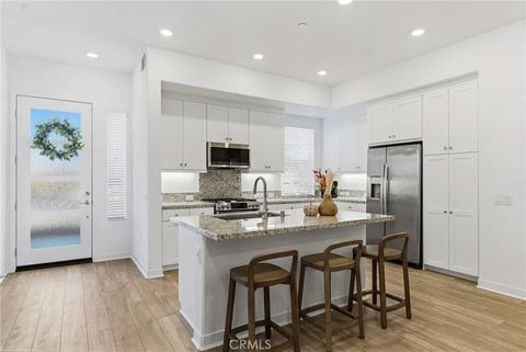 Tiny photo for 27410 N Merlin Place #101, Valencia, CA 91381 (MLS # PI25252894)