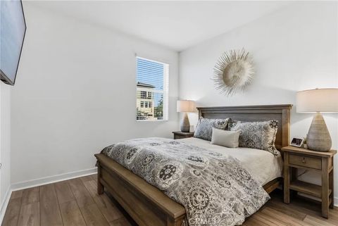 Tiny photo for 27410 N Merlin Place #101, Valencia, CA 91381 (MLS # PI25252894)