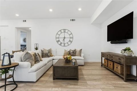 Tiny photo for 27410 N Merlin Place #101, Valencia, CA 91381 (MLS # PI25252894)