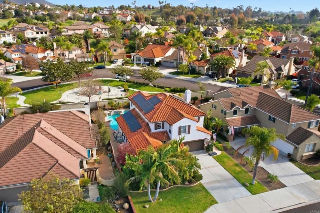 561 Chesterfield Circle