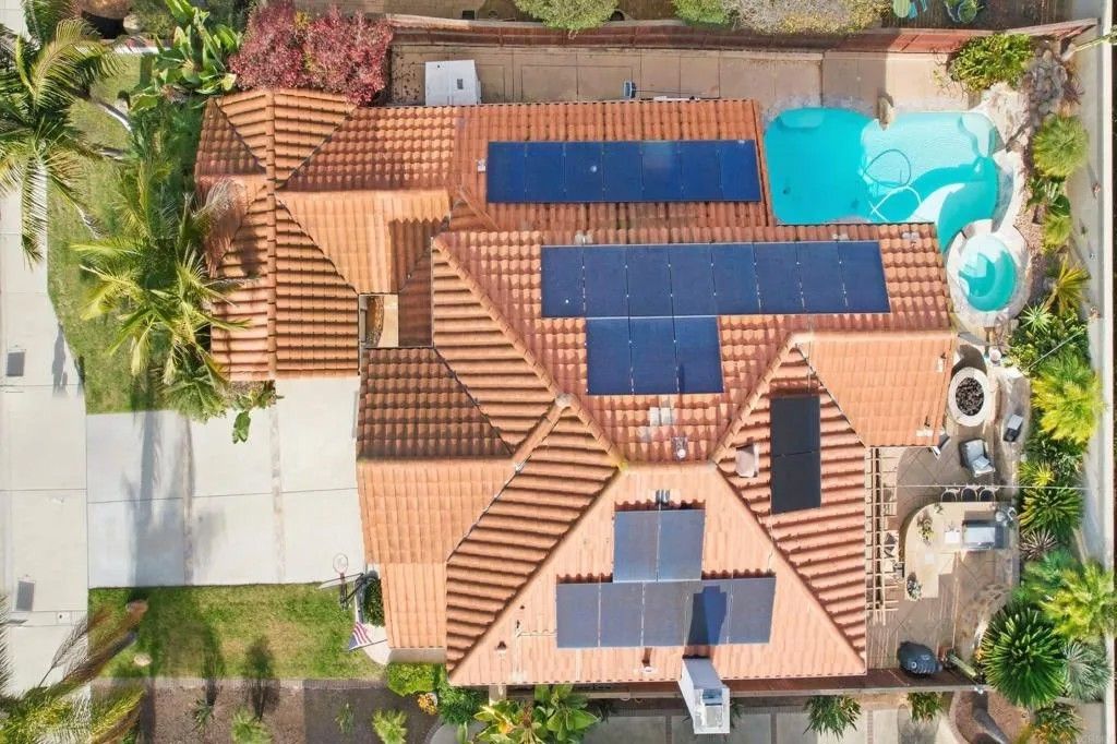 Photo of 561 Chesterfield Circle, San Marcos, CA 92069 (MLS # NDP2511485)