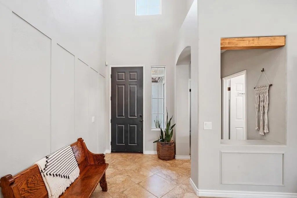 Photo of 561 Chesterfield Circle, San Marcos, CA 92069 (MLS # NDP2511485)