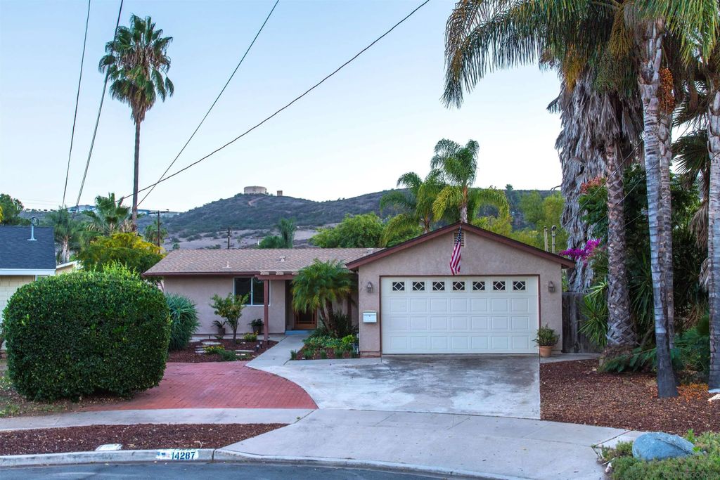 Photo of 14287 Lolin Ln, Poway, CA 92064 (MLS # 250042474)