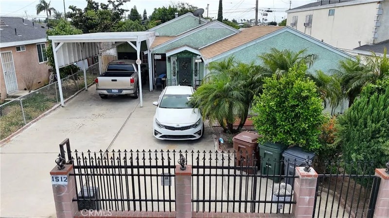 1512 W 153rd