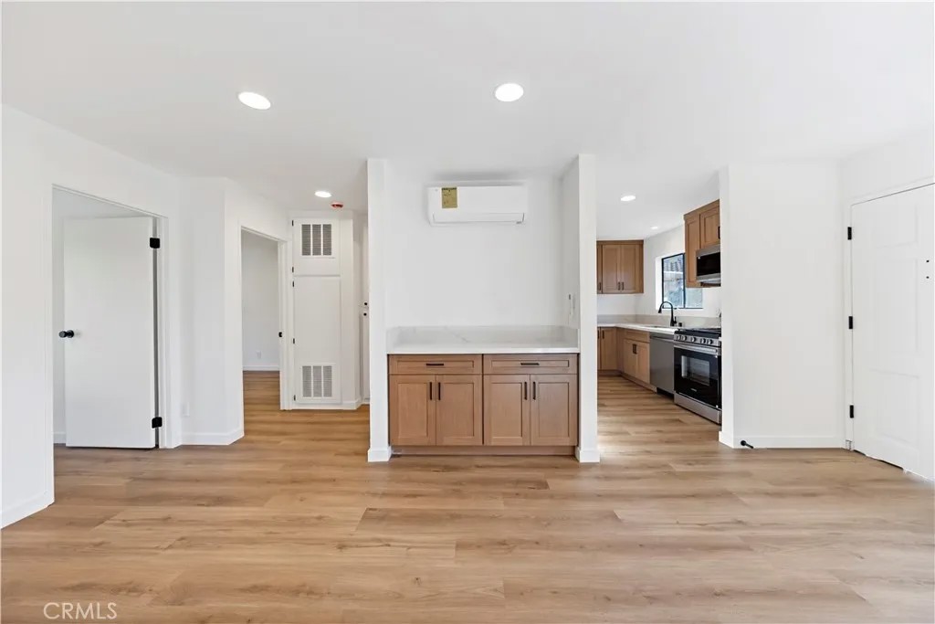 5036 Echo Street 408