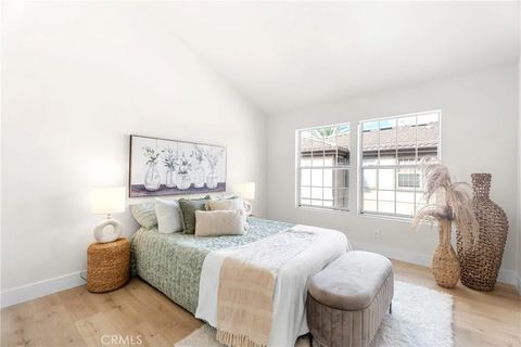 Tiny photo for 28 Montana Del Lago Dr, Rancho Santa Margarita, CA 92688 (MLS # OC25245172)