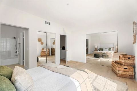 Tiny photo for 28 Montana Del Lago Dr, Rancho Santa Margarita, CA 92688 (MLS # OC25245172)