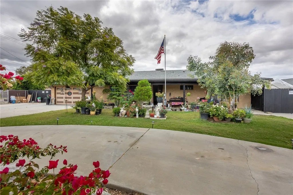 42385 Mayberry