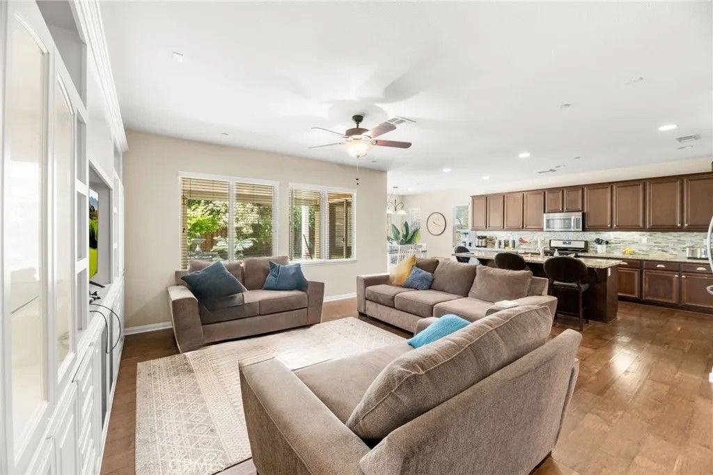 Photo for 29541 Pebble Creek, Menifee, CA 92585 (MLS # OC25246551)