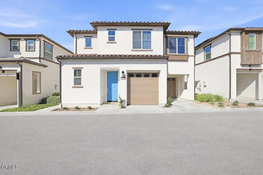 Photo of 3067 Harrison Lane, Simi Valley, CA 93065 (MLS # V1-35380)