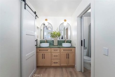 Tiny photo for 6 Dianthus, Rancho Santa Margarita, CA 92688 (MLS # OC25258290)