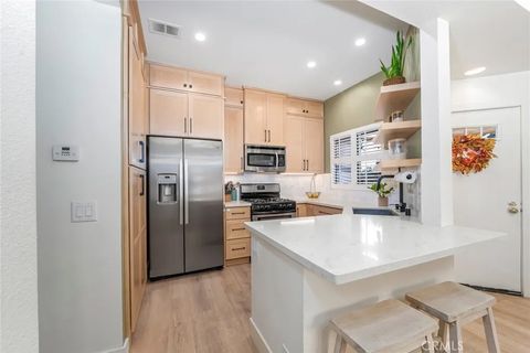 Tiny photo for 6 Dianthus, Rancho Santa Margarita, CA 92688 (MLS # OC25258290)