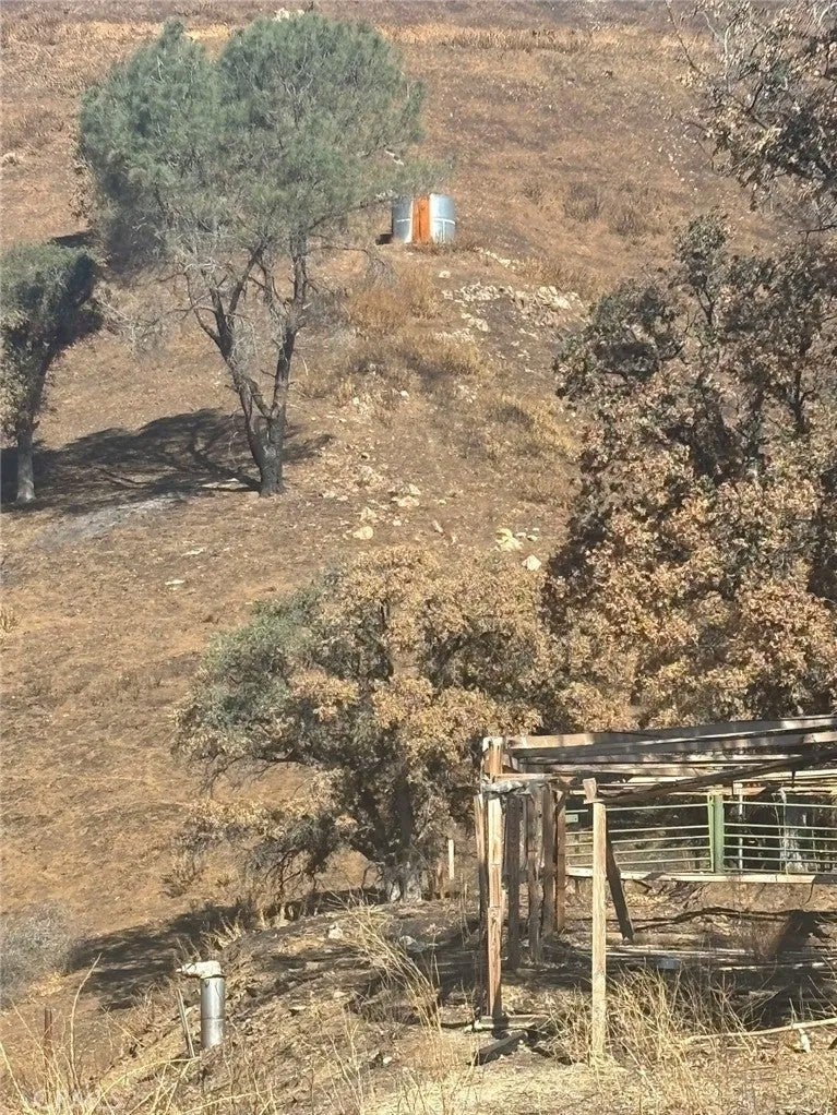 400 Foxtail Canyon