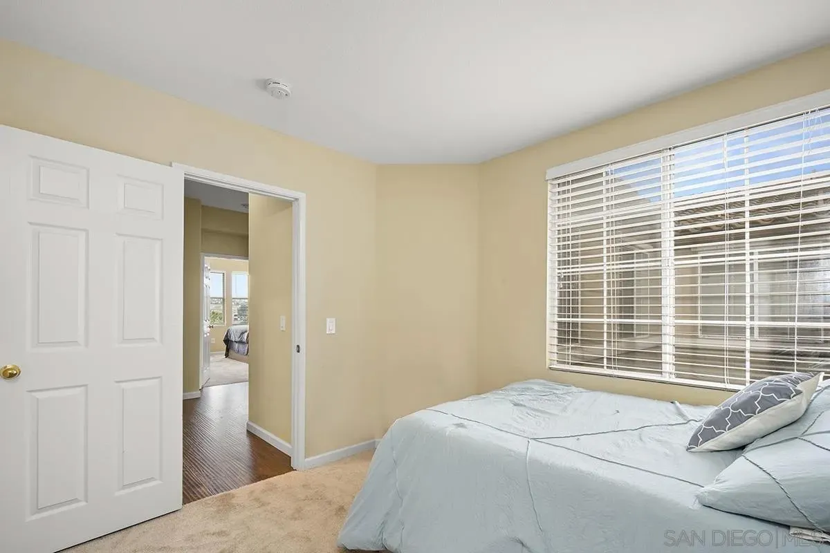 Chula Vista, California 91913, United States, 3 Bedrooms Bedrooms, ,3 BathroomsBathrooms,Residential,Active,218998