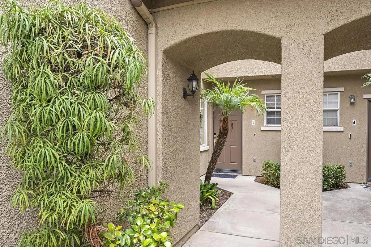 Chula Vista, California 91913, United States, 3 Bedrooms Bedrooms, ,3 BathroomsBathrooms,Residential,Active,218998