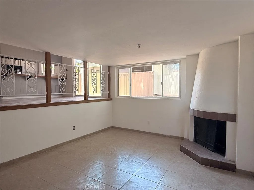 4188 Balboa
