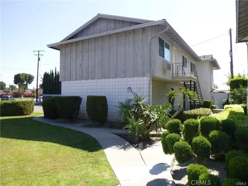 13131 Magnolia