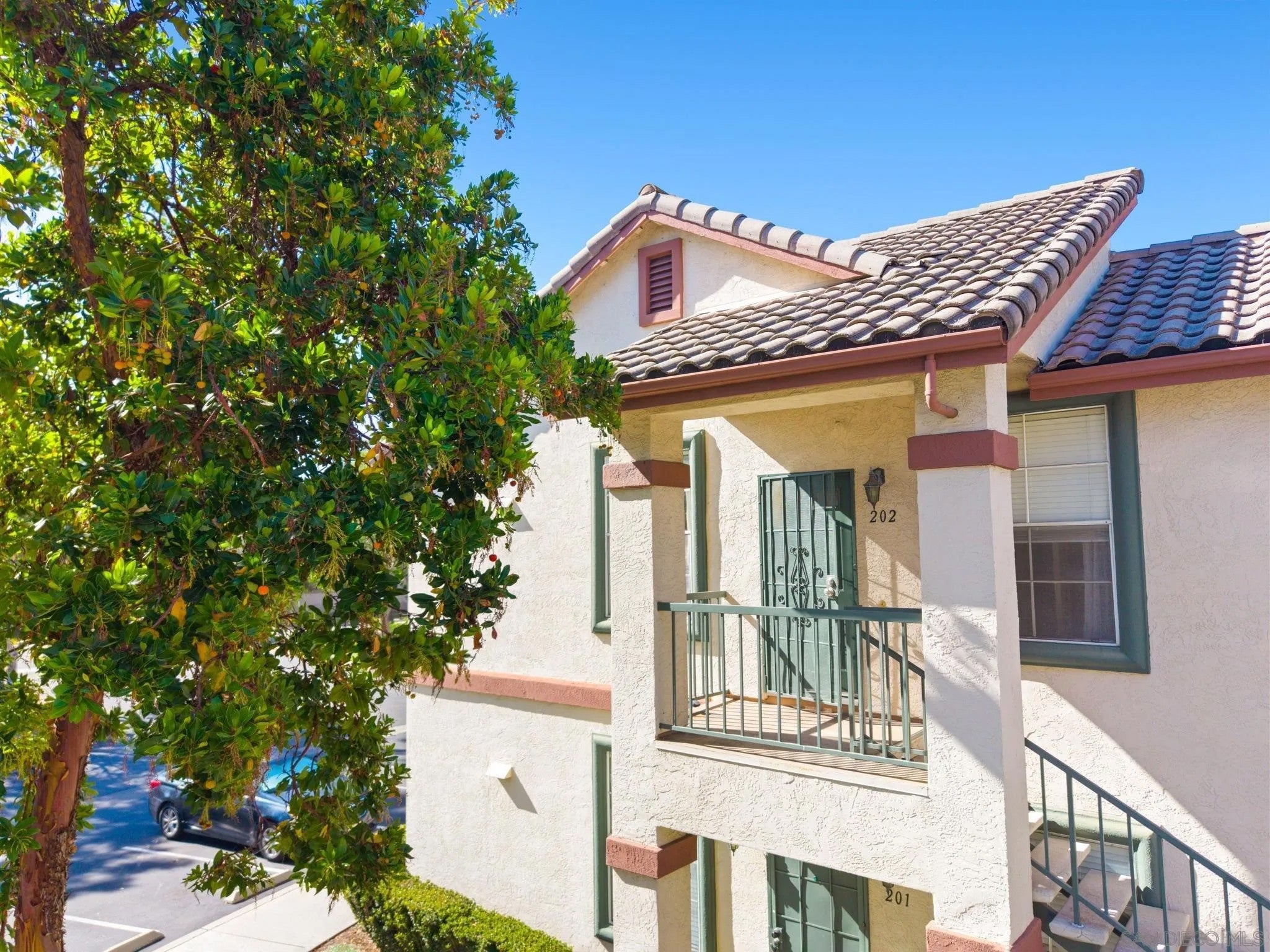 10830 Sabre Hill 202