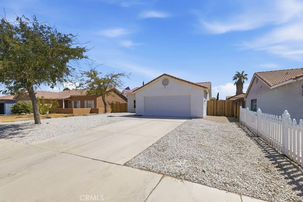 14633 Dana Street