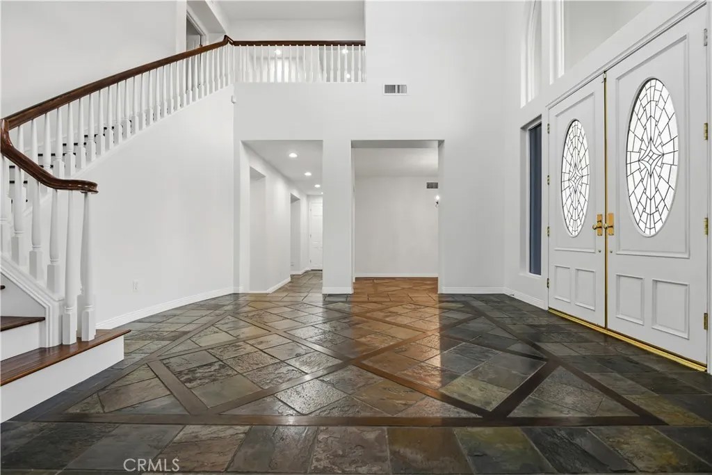 25301 Prado De Los Arboles