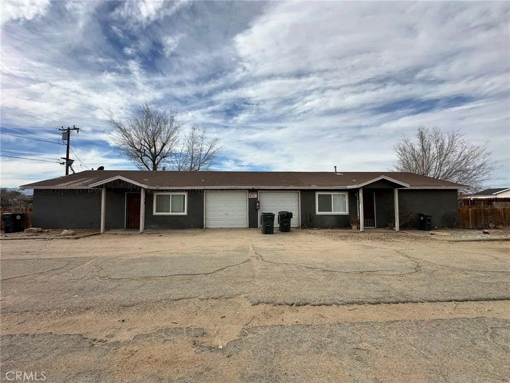 12048 Sand Ave