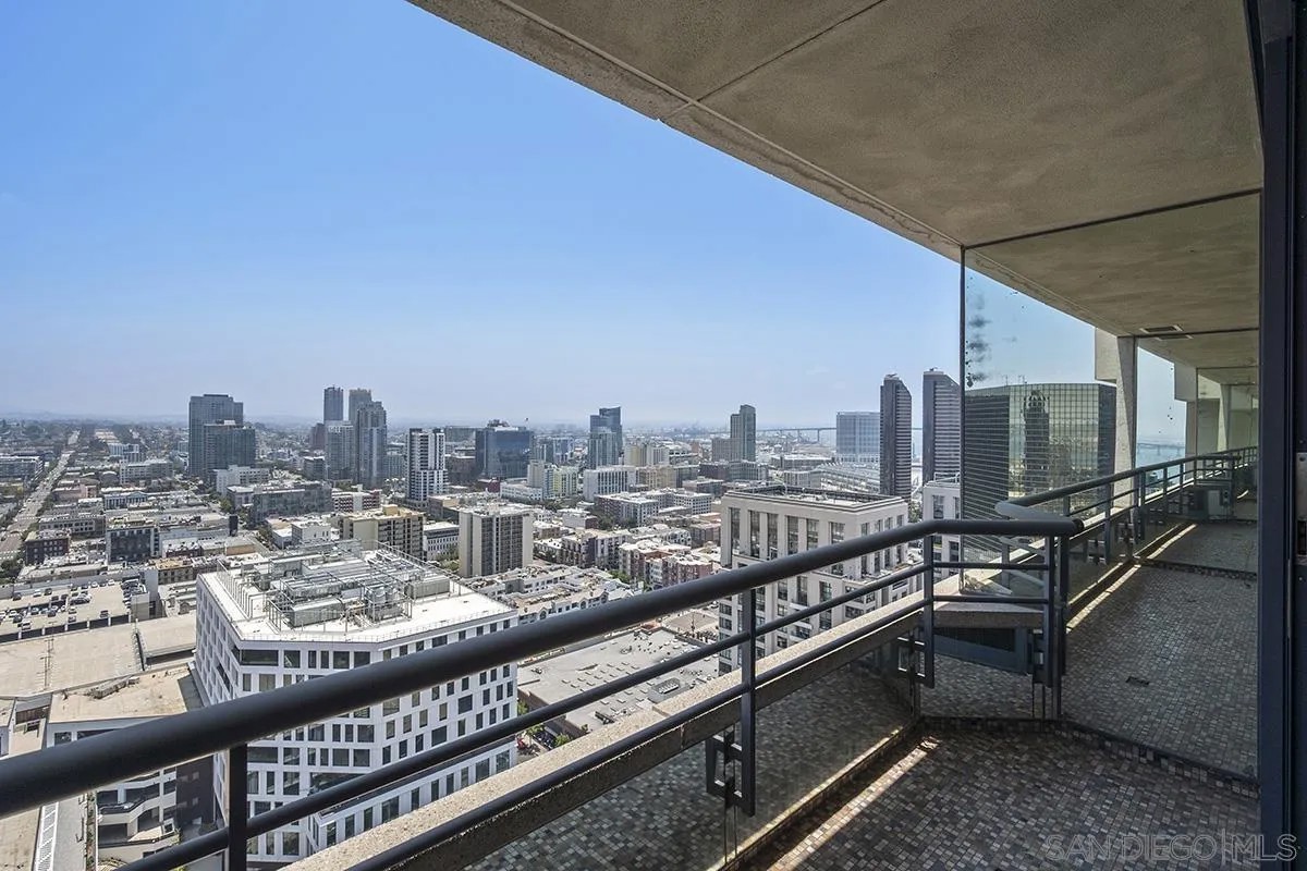 700 Front Street 2307