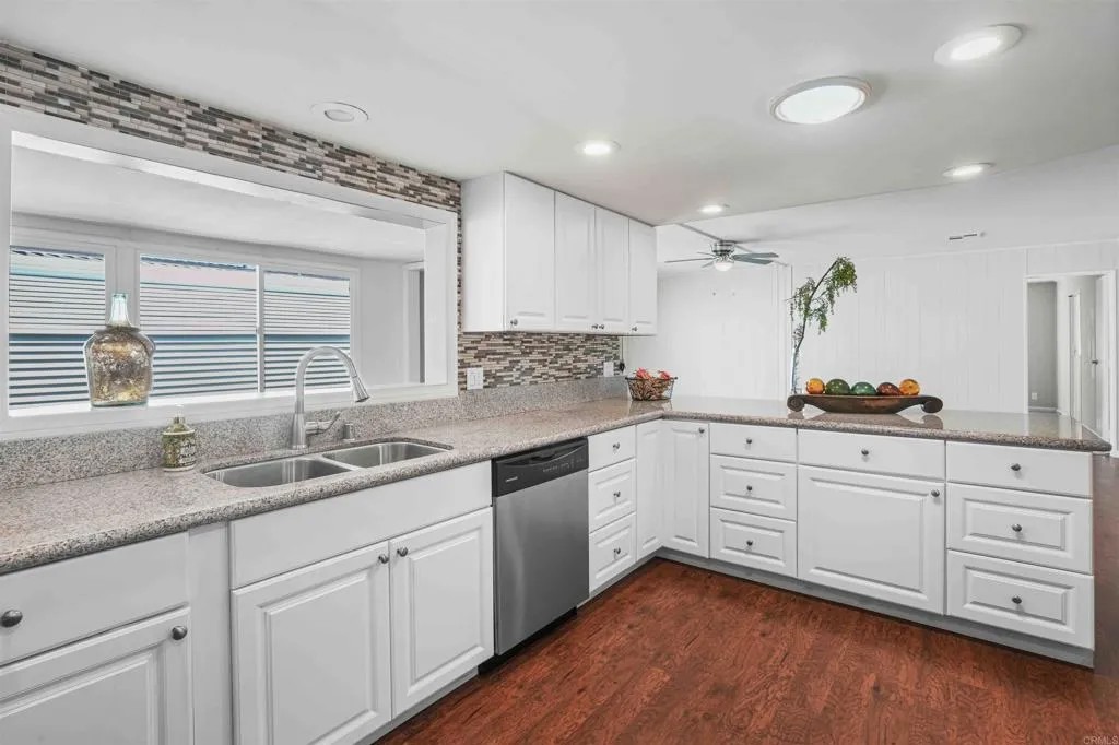 3439 Don Lorenzo Drive