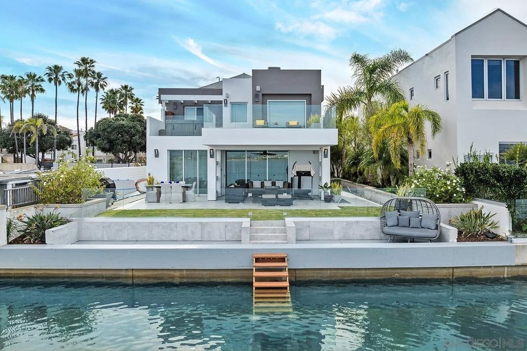 Photo of 5 Spinnaker Way, Coronado, CA 92118 (MLS # 260005977)