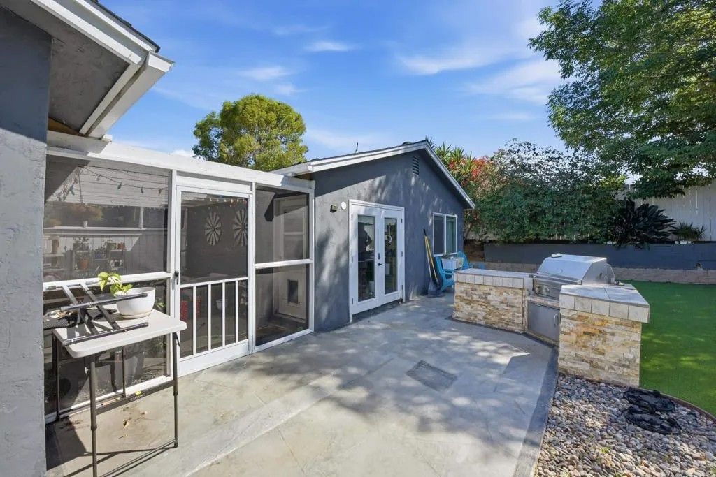 Photo of 4081 Thomas Street, Oceanside, CA 92056 (MLS # PTP2602337)