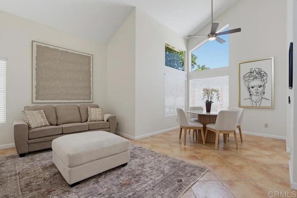 3444 Meadow View Drive