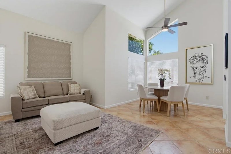 3444 Meadow View Drive