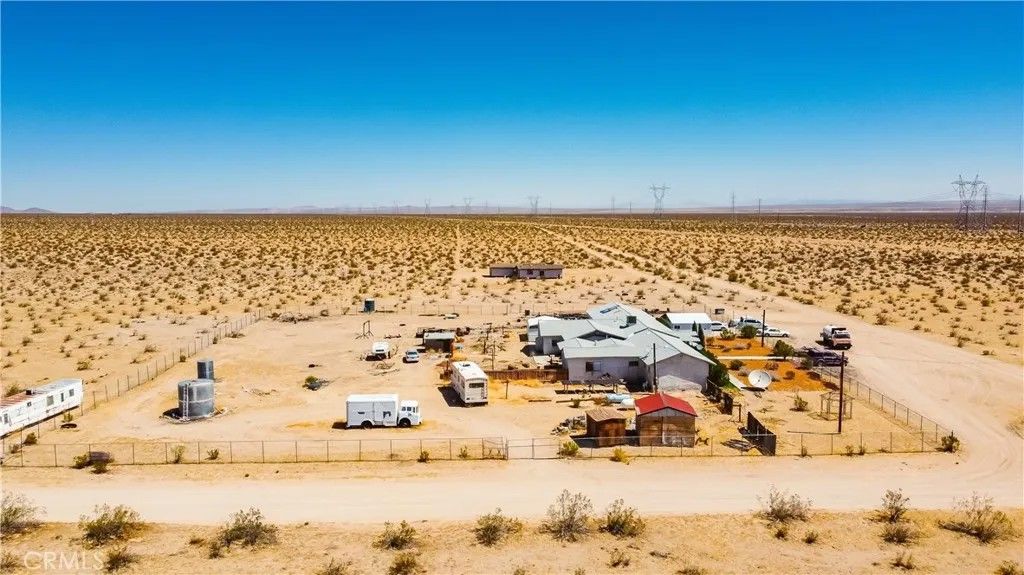 Photo of 25330 Vancouver Avenue, Adelanto, CA 92301 (MLS # CV26030475)