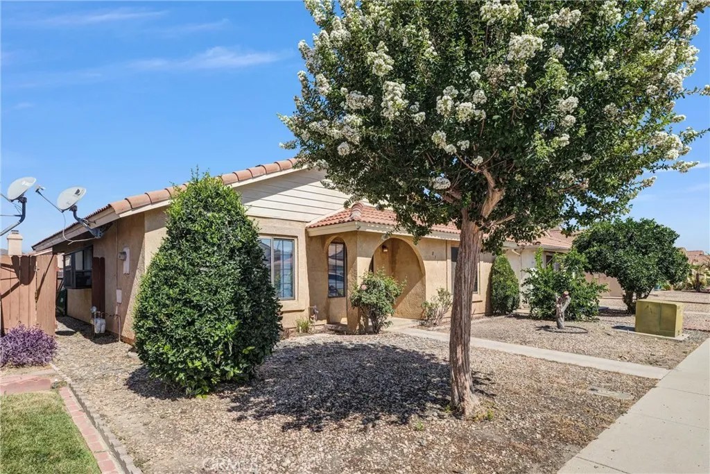 811 Alondra Drive