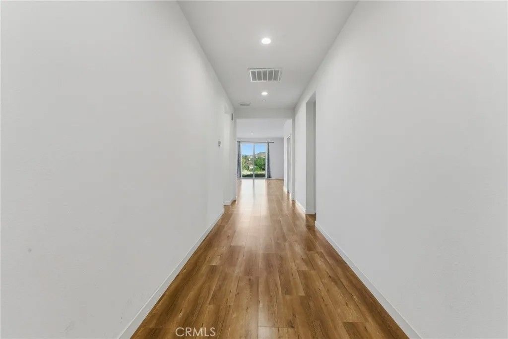 Photo of 10710 Brookfield Drive, Riverside, CA 92505 (MLS # CV26060114)