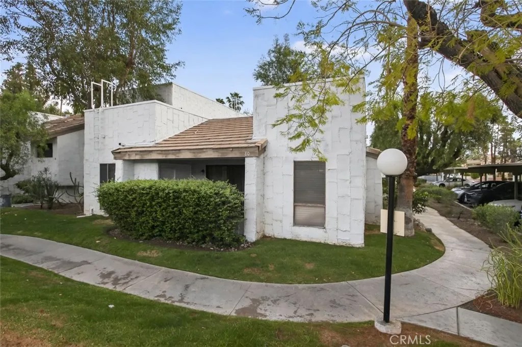 5265 E Waverly Drive 80