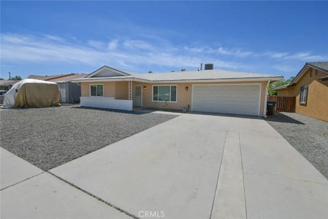 Photo of 815 Coral Avenue, Hemet, CA 92543 (MLS # SW26109028)