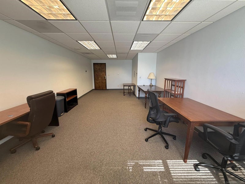 4452 Park Blvd Suite 202