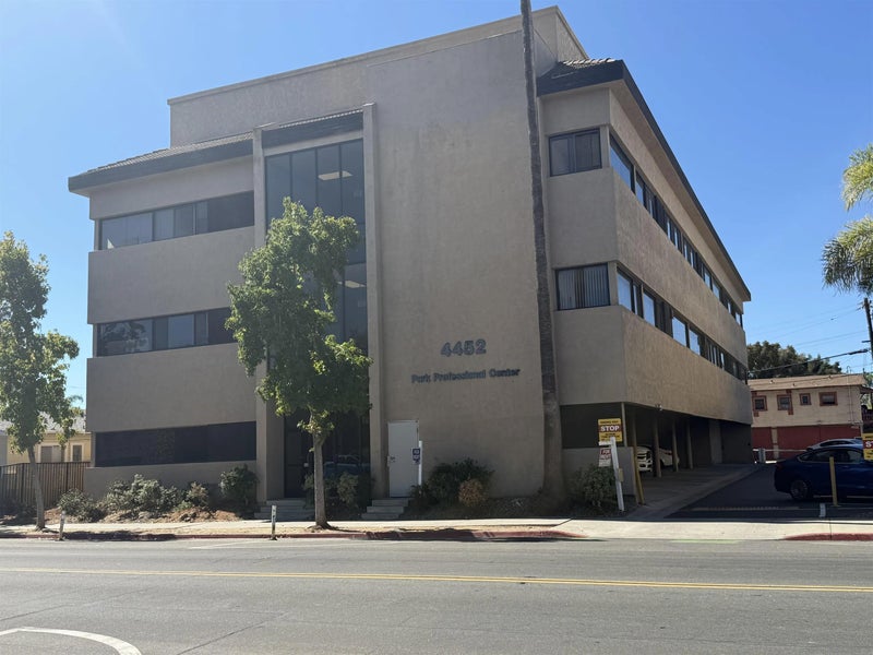 4452 Park Blvd Suite 202