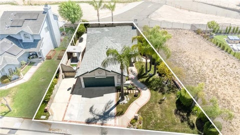 Photo of 28924 Raintree Lane, Saugus, CA 91390 (MLS # SR26126050)